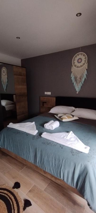 Votsi  Spartines Home מראה חיצוני תמונה