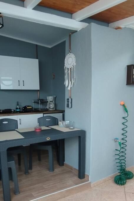 Votsi  Spartines Home מראה חיצוני תמונה