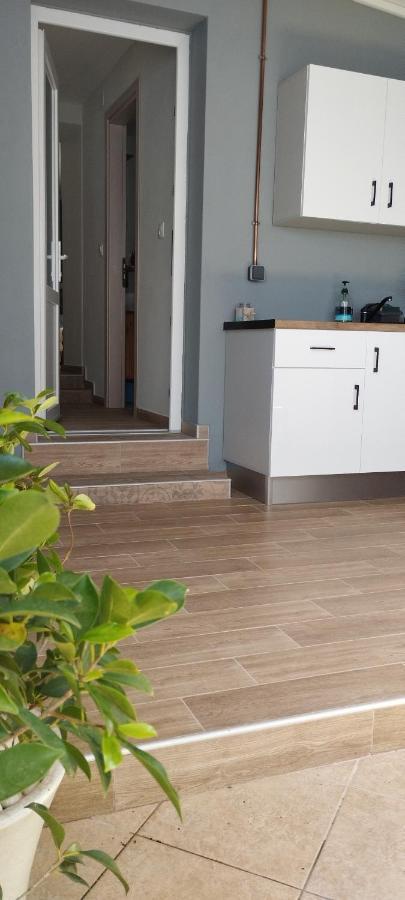 Votsi  Spartines Home מראה חיצוני תמונה